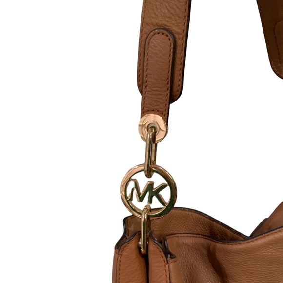 Michael Kors Large Shoulder Purse - Picture 4 of 7